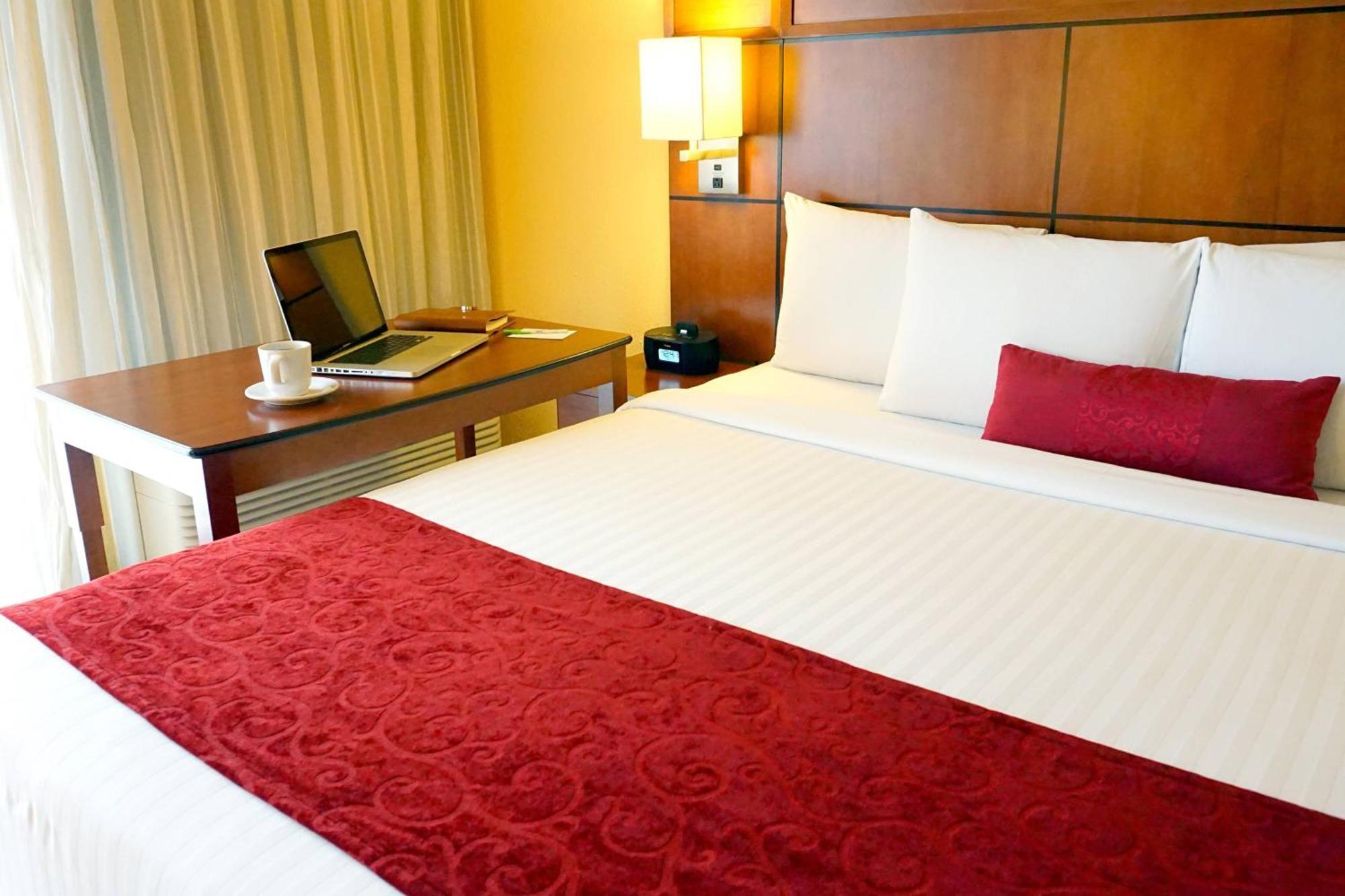 Courtyard By Marriott Animas Puebla