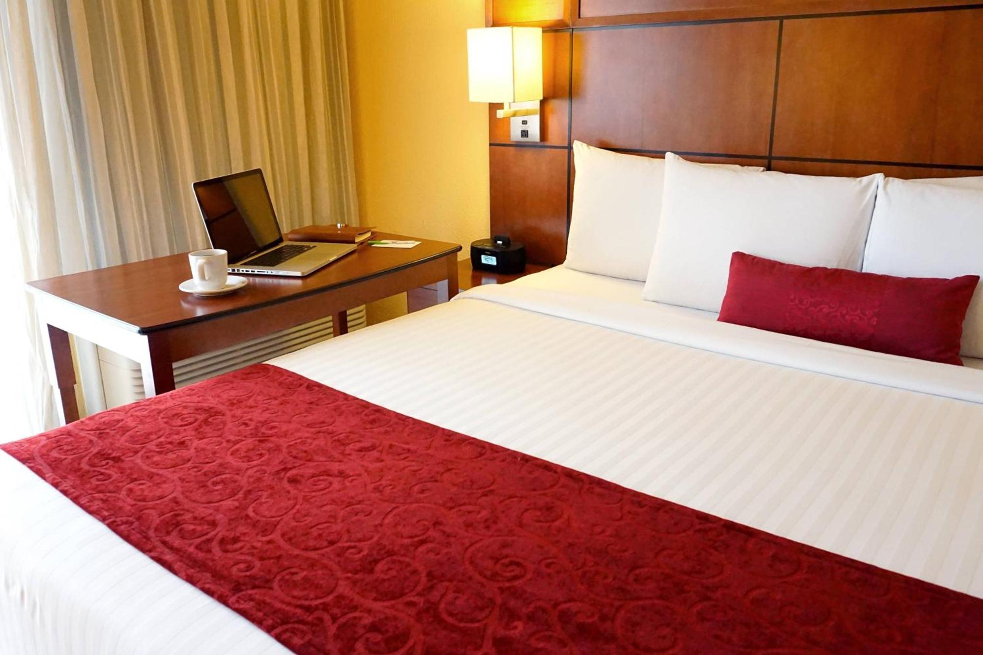 Courtyard By Marriott Animas Puebla